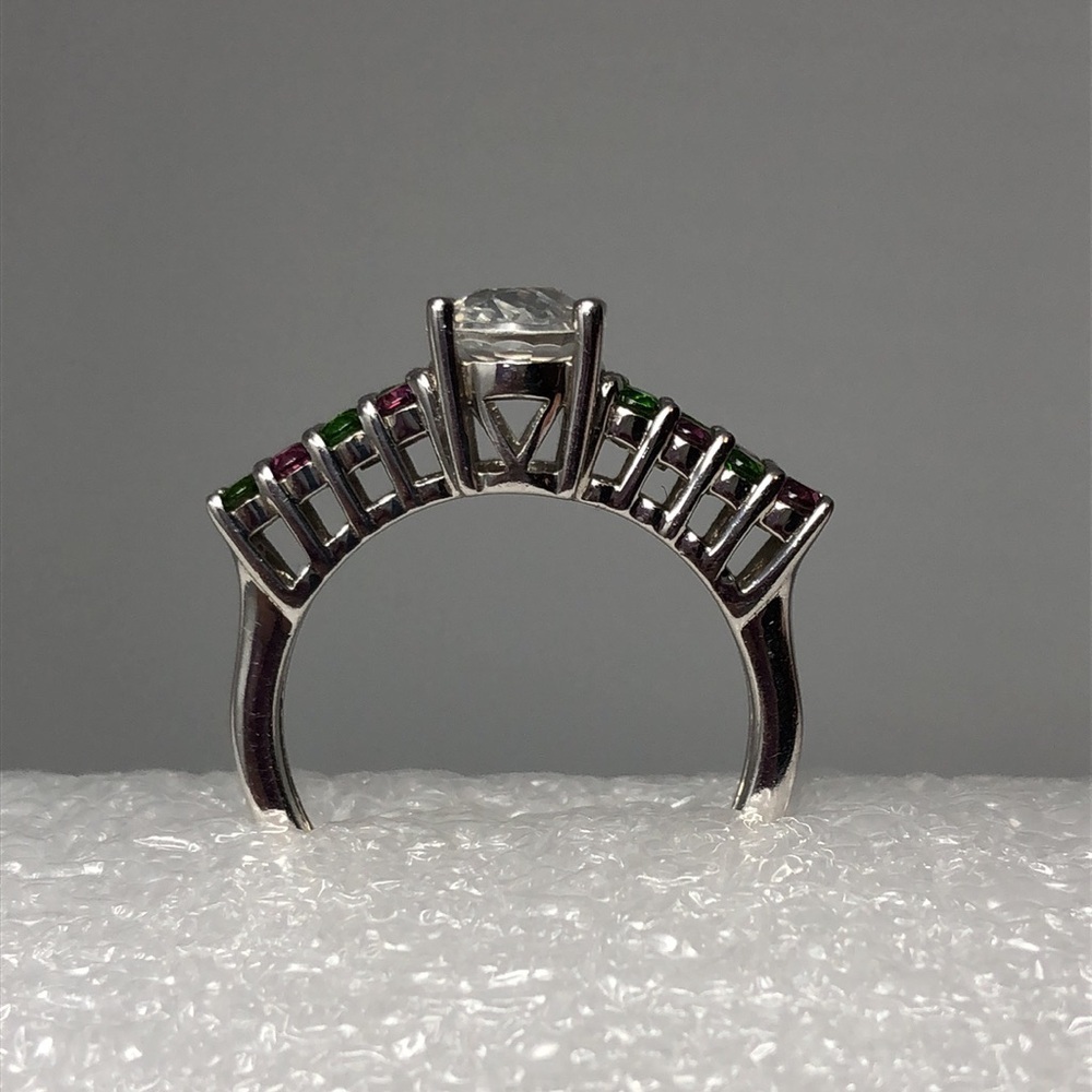 White Topaz Ring Green & Purple Secondary Stones - Picture 11 of 11